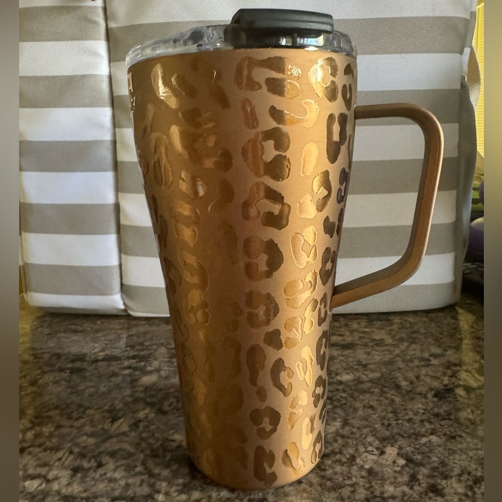 BrüMate Toddy gold Leopard 22oz